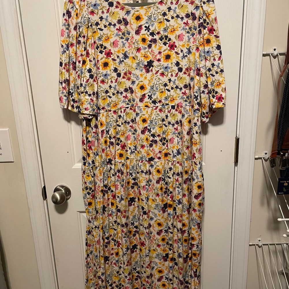 Old Navy Floral Print Dress
